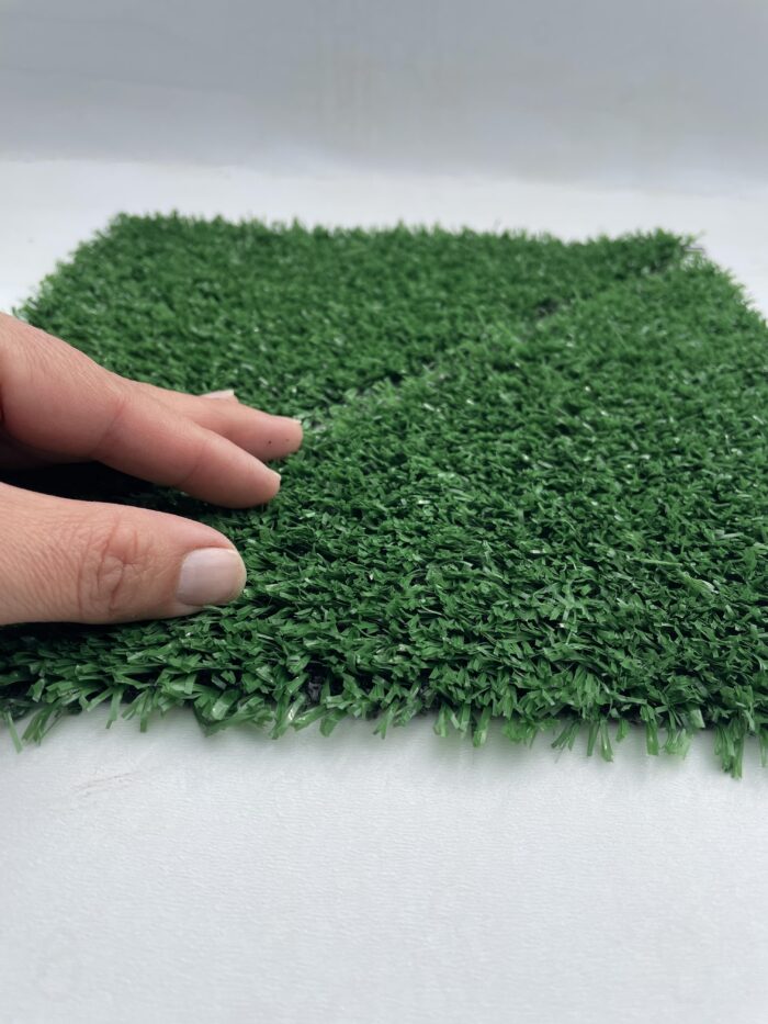 Pasto Alfombra 10mm Economic ARTEGRASS Valor m2 - Imagen 2