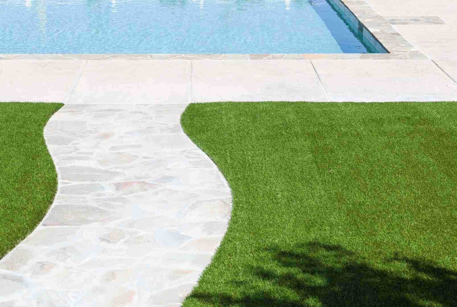 instalación de pasto sintético en Chicureo por Artegrass.cl
