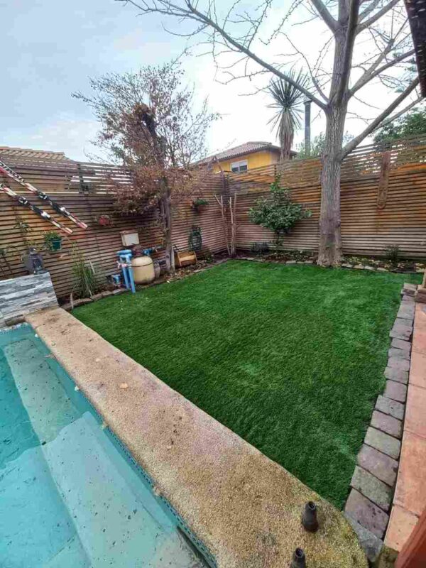 Patio con pasto sintético de ArteGrass