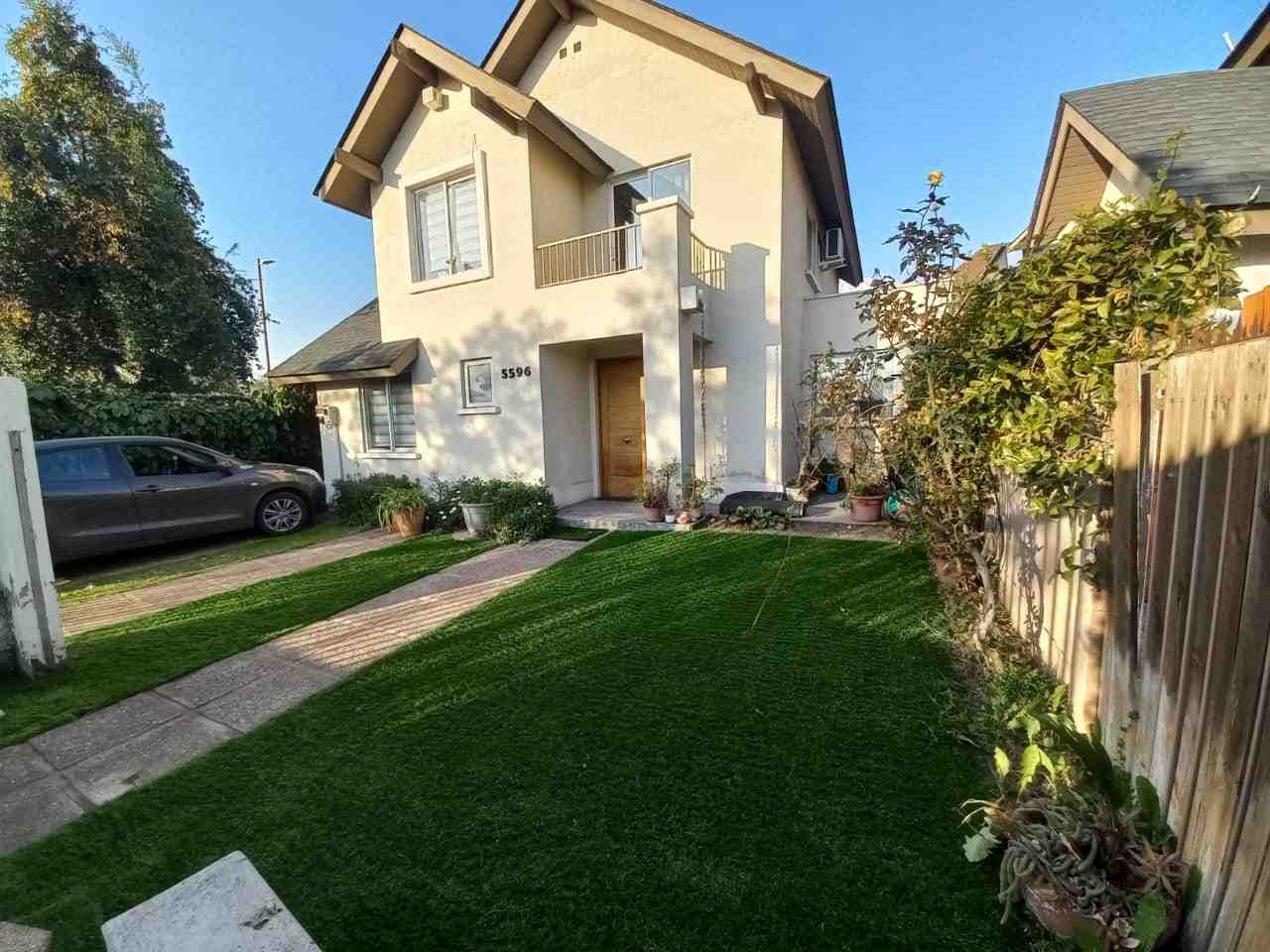 Pasto sintético en La Florida