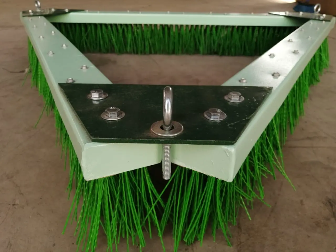 rastra para cepillar cancha de pasto sintético